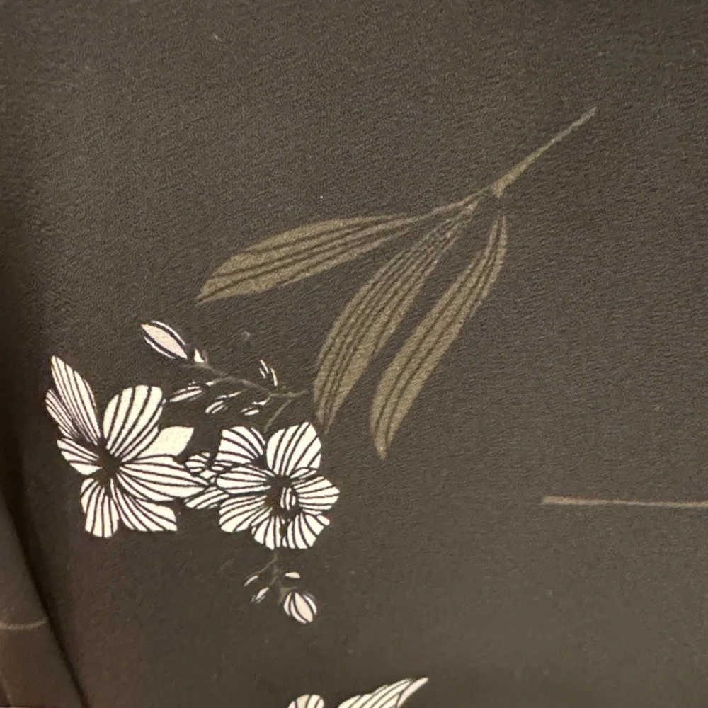 EUC Banana Republic Black Floral Shirt - Picture 2 of 5
